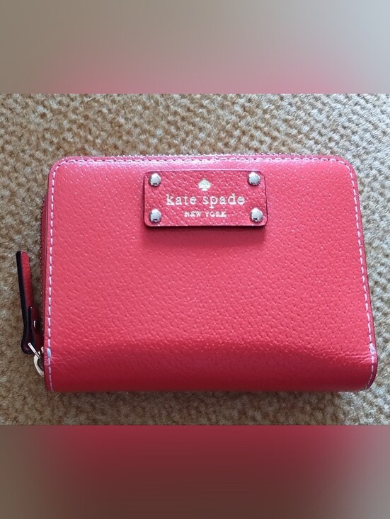 kate spade Handbags - Kate Spade Coral Wallet